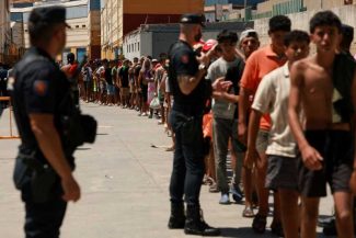 Marocul cere din nou Spaniei să-i repatrieze minorii migranți care au intrat în Ceuta