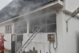Suceava: Incendiu la o cameră tehnică a Spitalului Orășenesc Gura Humorului