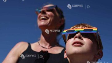 Eclipsă totală de Soare / Milioane de oameni din Islanda și Spania se pregătesc pentru ”evenimentul secolului”