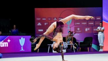 Gimnastică ritmică: Andreea Verdeș, locul 25 la individual compus la Mondiale, după prima zi a calificărilor