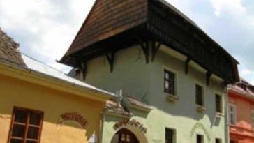 Mureș: Celebrul Burg-Hostel din Sighișoara își închide porțile după 25 de ani de activitate