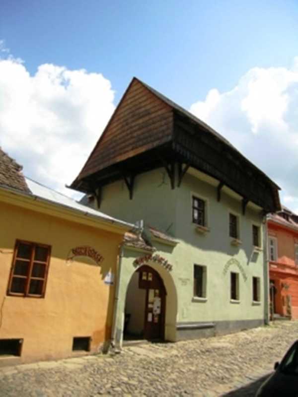 Mureș: Celebrul Burg-Hostel din Sighișoara își închide porțile după 25 de ani de activitate