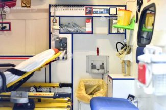Arad: Explozie urmată de incendiu la sediul unei companii; o persoană a fost rănită