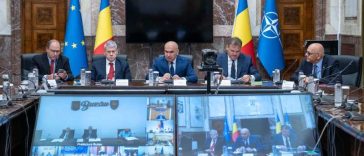 Bolojan, teleconferință cu prefecții pe tema PNRR; Finalizarea și recepția proiectelor – prioritate în următoarele două săptămâni