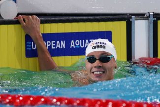 Înot: David Popovici, calificat în semifinalele probei de 200 m liber, la Europene, cu al patrulea timp din serii