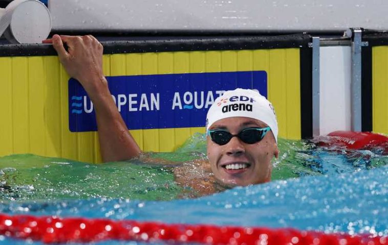 Înot: David Popovici, calificat în semifinalele probei de 200 m liber, la Europene, cu al patrulea timp din serii