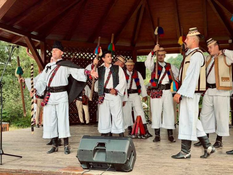 Maramureș: Identitatea, patrimoniul și credința celebrate de Ziua Maramureșului; participanți din șapte țări