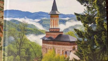 Maramureș: Monografia Mănăstirii Rohia, tipărită în condiții de excepție, cu ocazia centenarului