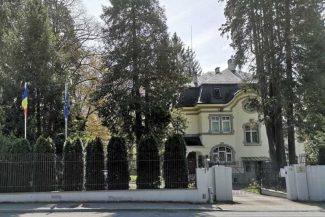 Poliția elvețiană caută martori după un incendiu declanșat voluntar lângă ambasada României