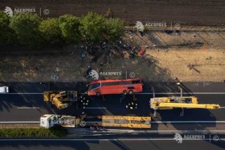 Doisprezece morți și cel puțin 10 răniți într-un accident în Ungaria în care a fost implicat un autocar polonez