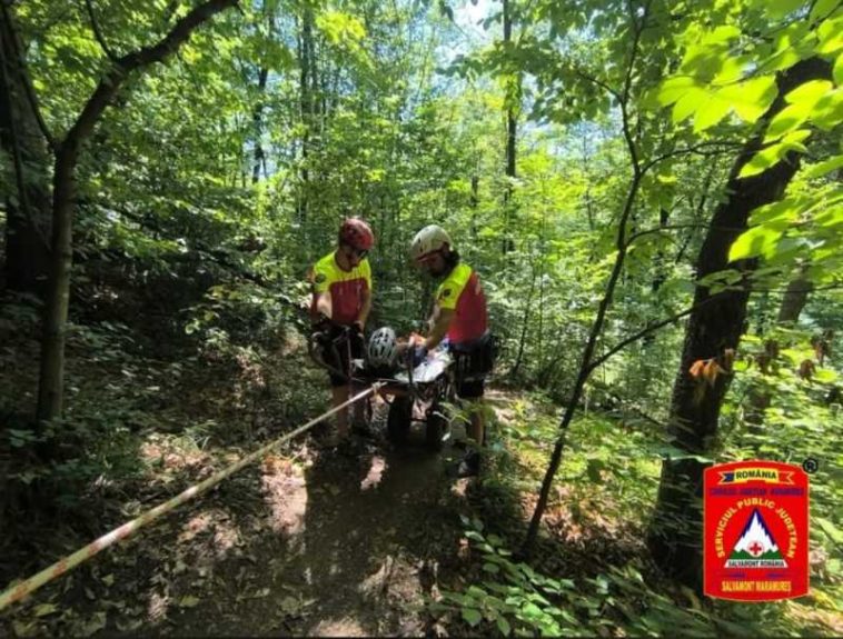 Maramureș: Biciclist grav accidentat pe traseul montan Route 66