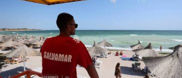 Constanța: Un adolescent de 17 ani a murit la Olimp; el a fost scos din mare de un salvamar