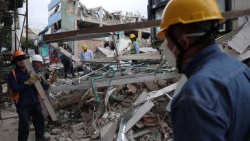 Columbia continuă, fără prea multe speranțe, căutarea supraviețuitorilor cutremurului cu magnitudinea 7,4
