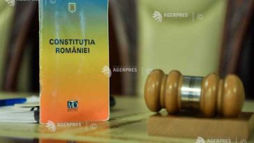 CCR: Amendamentul prin care aleșii incompatibili își pierd funcțiile, declarat constituțional; vizat – Dominic Fritz