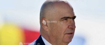 Bolojan: Prosumatorii actuali nu vor fi obligați să își instaleze baterii, dar vor fi ajutați dacă vor