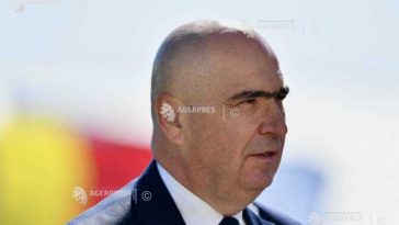 Bolojan: Prosumatorii actuali nu vor fi obligați să își instaleze baterii, dar vor fi ajutați dacă vor