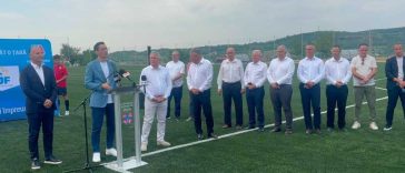 Sălaj: Bază sportivă cu terenuri de fotbal, inaugurată pe terenul unei foste unități militare din Zalău