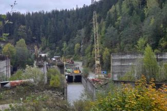 Buzău: Centrala Hidroelectrică Nehoiașu II ar putea fi pusă în funcțiune în 2029; amenajarea Surduc-Siriu, realizată în proporție de 78%