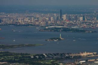 Revenirea balenelor în largul New Yorkului, amenințată de traficul maritim