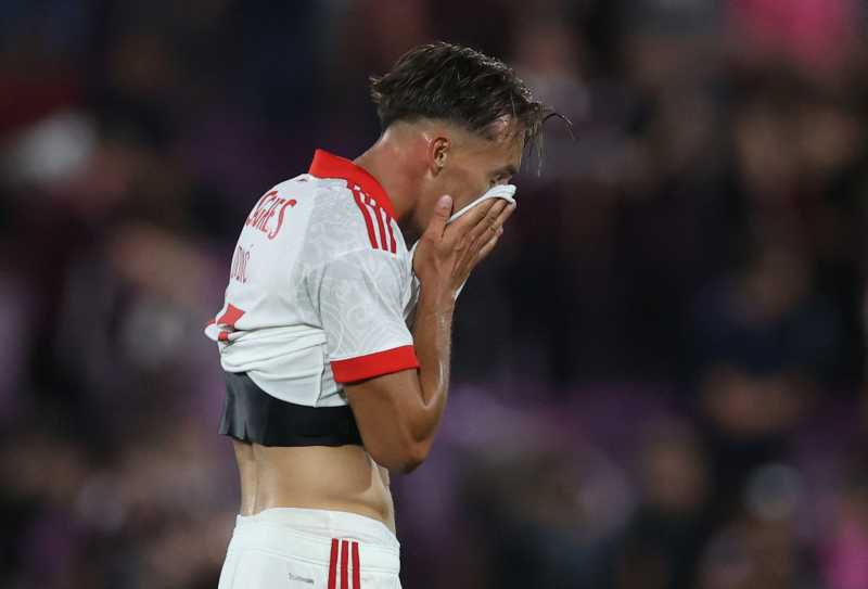 Fotbal: Newcastle l-a recrutat pe fundașul bosniac Amar Dedic (Benfica)