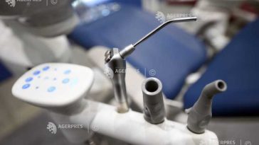 Cluj: Colegiul Medicilor Stomatologi solicită CNAS decontarea integrală a tratamentelor pentru copii