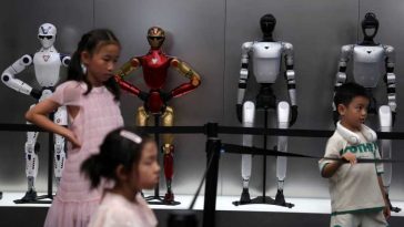 Roboții umanoizi chinezi trebuie să demonstreze că sunt produse viabile din punct de vedere economic