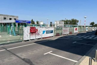 Parcarea ”Sosiri” a Aeroportului ”Henri Coandă” se închide temporar, din 19 august, pentru modernizare și consolidare (GALERIE FOTO)