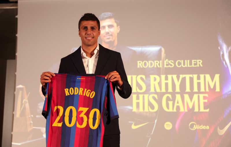Fotbal: FC Barcelona a oficializat venirea mijlocașului spaniol Rodri