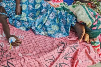 Numărul cazurilor de Ebola confirmate în RD Congo a depășit 5.000, iar mortalitatea se apropie de 50% (OMS)