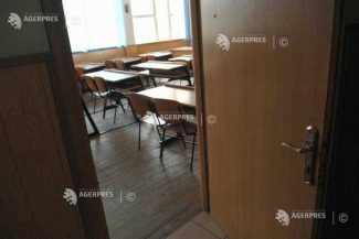 Salvați Copiii recomandă renunțarea la posibilitatea ca unitățile de învățământ liceal să organizeze examene proprii de admitere