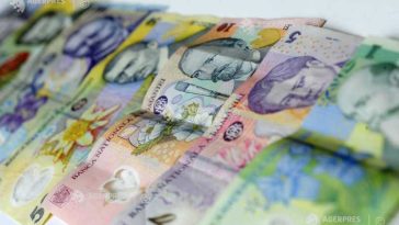 Câștigătoarea celui mai mare premiu de la Loto 6/49, de peste 10 milioane de euro, și-a ridicat banii