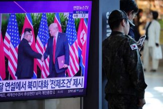 Trump asigură că se va întâlni anul acesta cu Kim Jong Un și estimează la 57 numărul armelor nucleare nord-coreene