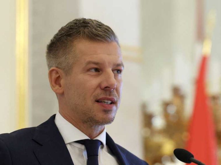 Ungaria are nevoie de o forță de apărare puternică în lumea de astăzi, declară Magyar