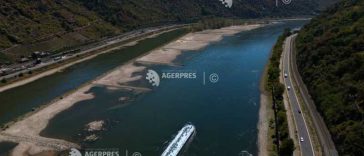 Traficul fluvial din Europa se desfășoară cu dificultate din cauza secetei