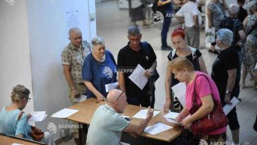 Sindicatele din casele de pensii amenință cu blocarea activității, dacă se menține forma actuală a Legii salarizării