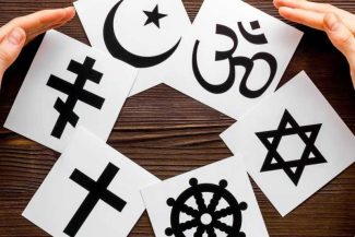 22 august – Ziua internațională de comemorare a victimelor actelor de violență comise în numele religiei sau al credinței (ONU)