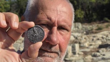 BTA / Un sigiliu al împărătesei bizantine Irina Comnena, descoperit la Perperikon