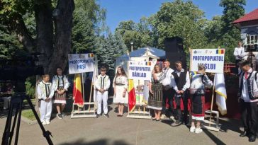 Episcopul Ignatie, la întâlnirea tinerilor ortodocși din Vaslui: Dumnezeu vă va privi întotdeauna cu iubire