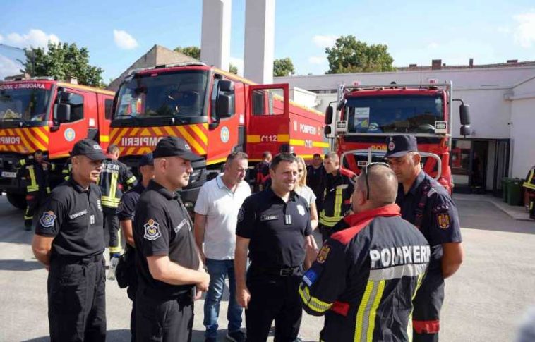 Pompierii români au desfășurat activități de pregătire în Serbia, în vederea intervențiilor în zonele afectate de incendii