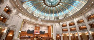 Parlamentul – în sesiune extraordinară