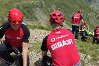 Salvamont: 18 persoane salvate de pe munte în ultimele 24 de ore; una găsită decedată