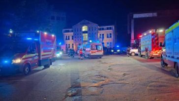 Arad: Incendiul de la centrul medical – pornit de un bătrân care a dat foc unor ziare în salon