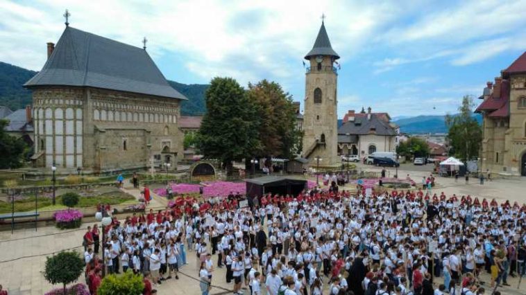 Neamț: Municipiul Piatra-Neamț este pentru două zile Capitala Tineretului Ortodox din Moldova