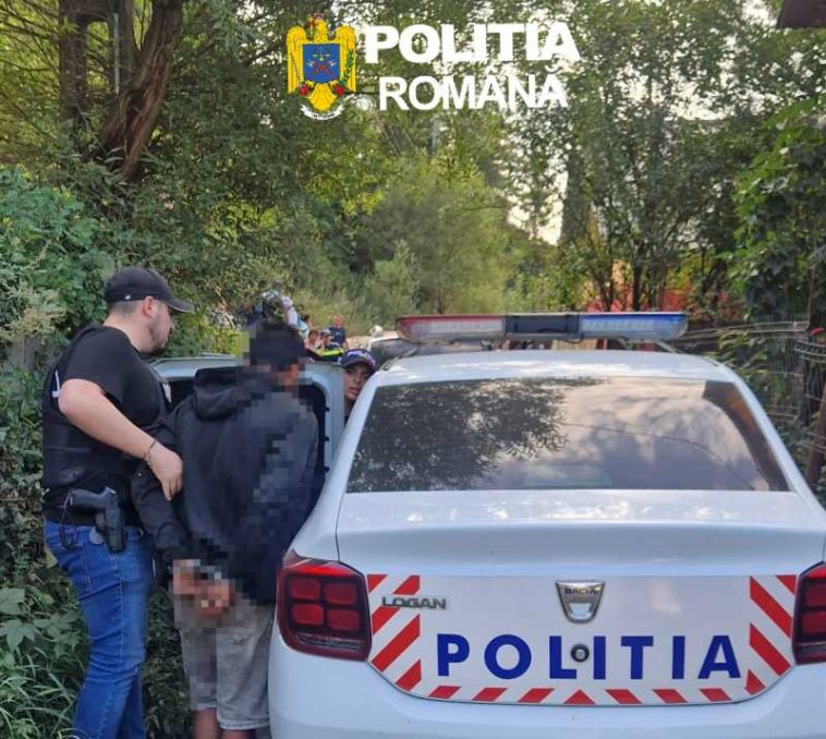 Harghita: Doi tineri au fost arestati după ce au agresat un taximetrist și au plecat cu mașina acestuia