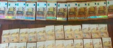 Bacău: Percheziții în patru județe și în Capitală la suspecți care achiziționau autoturisme cu euro falși
