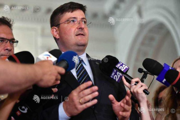 USR cere cercetare disciplinară cu privire la introducerea ilegală a ”amendamentului Fritz” în proiectul ANI
