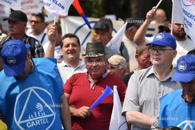 Proteste în fața Ministerului Muncii pentru creșterea salariului minim de la 1 ianuarie 2027