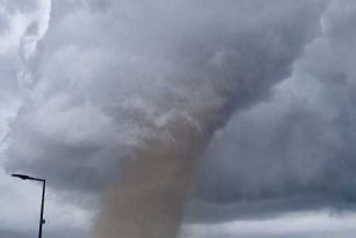 O tornadă a lovit sudul Franței, lăsând în urmă 41 răniți și pagube materiale
