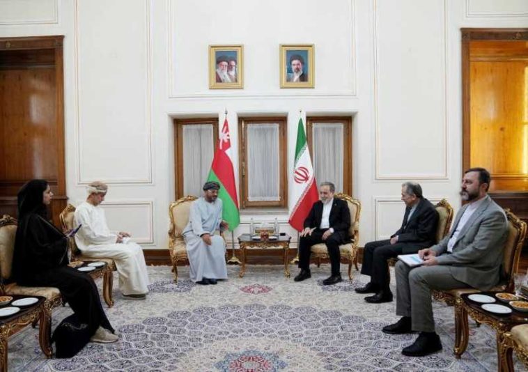 Strâmtoarea Ormuz: Omanul și Iranul discută un ‘coridor de navigație temporar’ și o operațiune de deminare