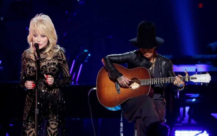 Cântăreața Dolly Parton, o legendă a muzicii country, a murit la vârsta de 80 de ani